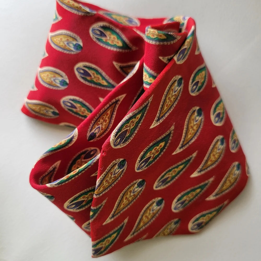 CHAPS Ralph Lauren Paisley Silk Necktie ~ USA ~ Retro Preppy Y2K Unisex ~ GUC